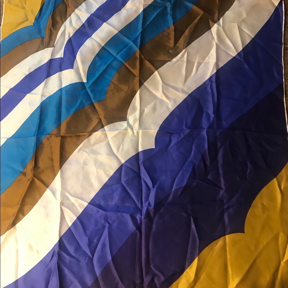 🔆 SALE!!! Vintage hand-woven silk scarf